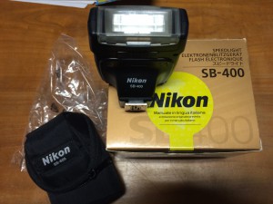 Flash Nikon SB400